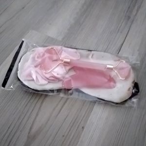 Eye pillow & soothing rub roller